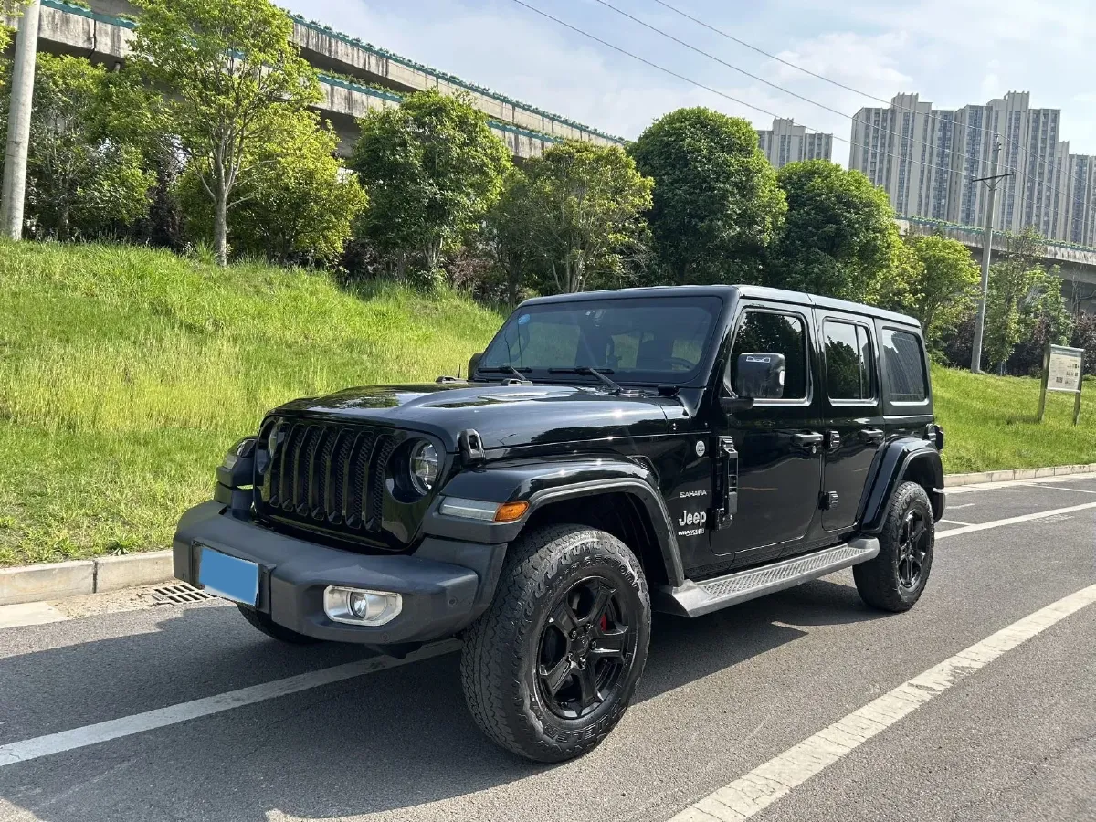 2018 Jeep Wrangler 2.0T 266HP L4 8AT,autocango,china used car exporter,china ev exporter,chinese used car exporter,chinese used ev exporter