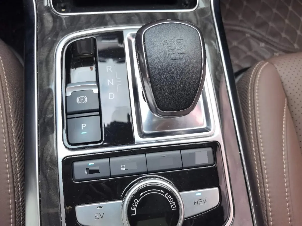 2017 BYD Tang 2.0T 205HP L4 6DCT PHEV,autocango,china used car exporter,china ev exporter,chinese used car exporter,chinese used ev exporter