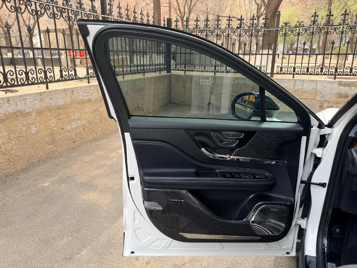 2020 Lexus CT 1.8L 99HP L4 E-CVT Hybrid,autocango,china used car exporter,china ev exporter,chinese used car exporter,chinese used ev exporter