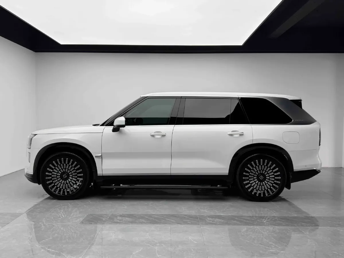 2025 Zeekr 9X 2.0T 279HP L4 1DHT PHEV,autocango,china used car exporter,china ev exporter,chinese used car exporter,chinese used ev exporter