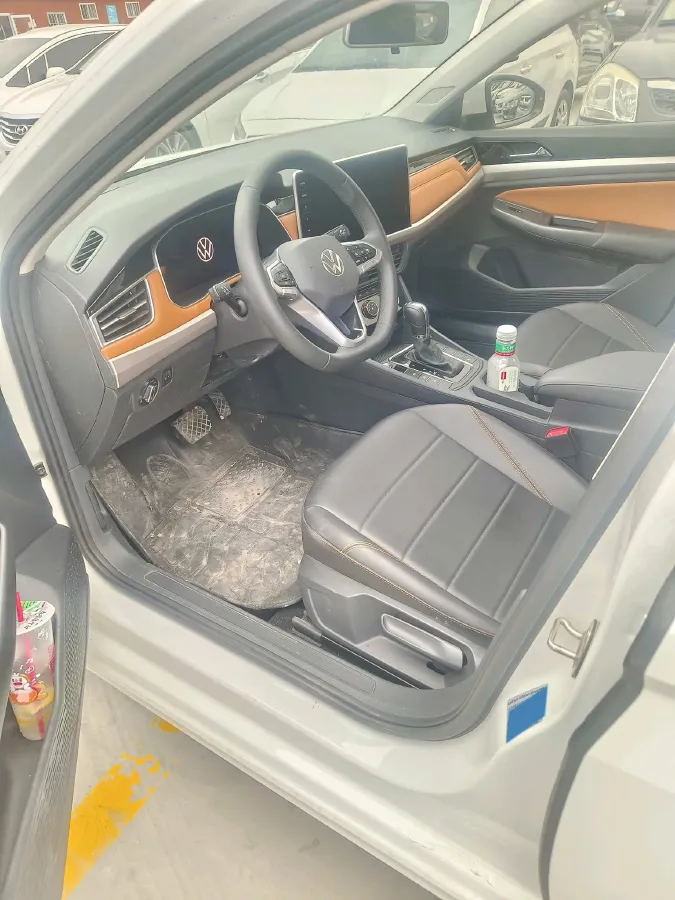 2023 Volkswagen Bora 1.2T 116HP L4 7DCT,autocango,china used car exporter,china ev exporter,chinese used car exporter,chinese used ev exporter