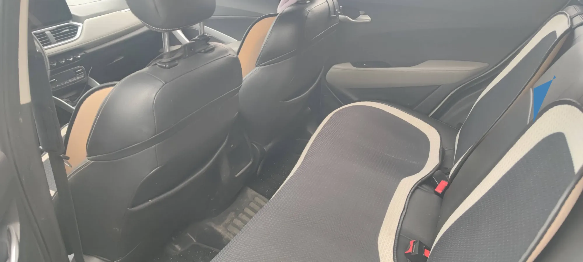 2017 BaoJun 310W 1.5L 105HP L4 6MT,autocango,china used car exporter,china ev exporter,chinese used car exporter,chinese used ev exporter