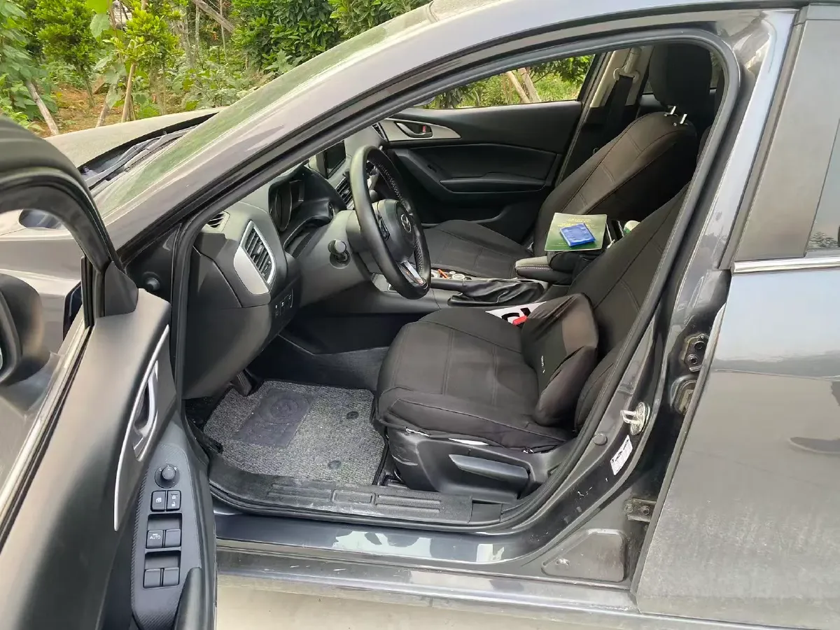 2017 Mazda 3 Axela 1.5L 117HP L4 6AT,autocango,china used car exporter,china ev exporter,chinese used car exporter,chinese used ev exporter