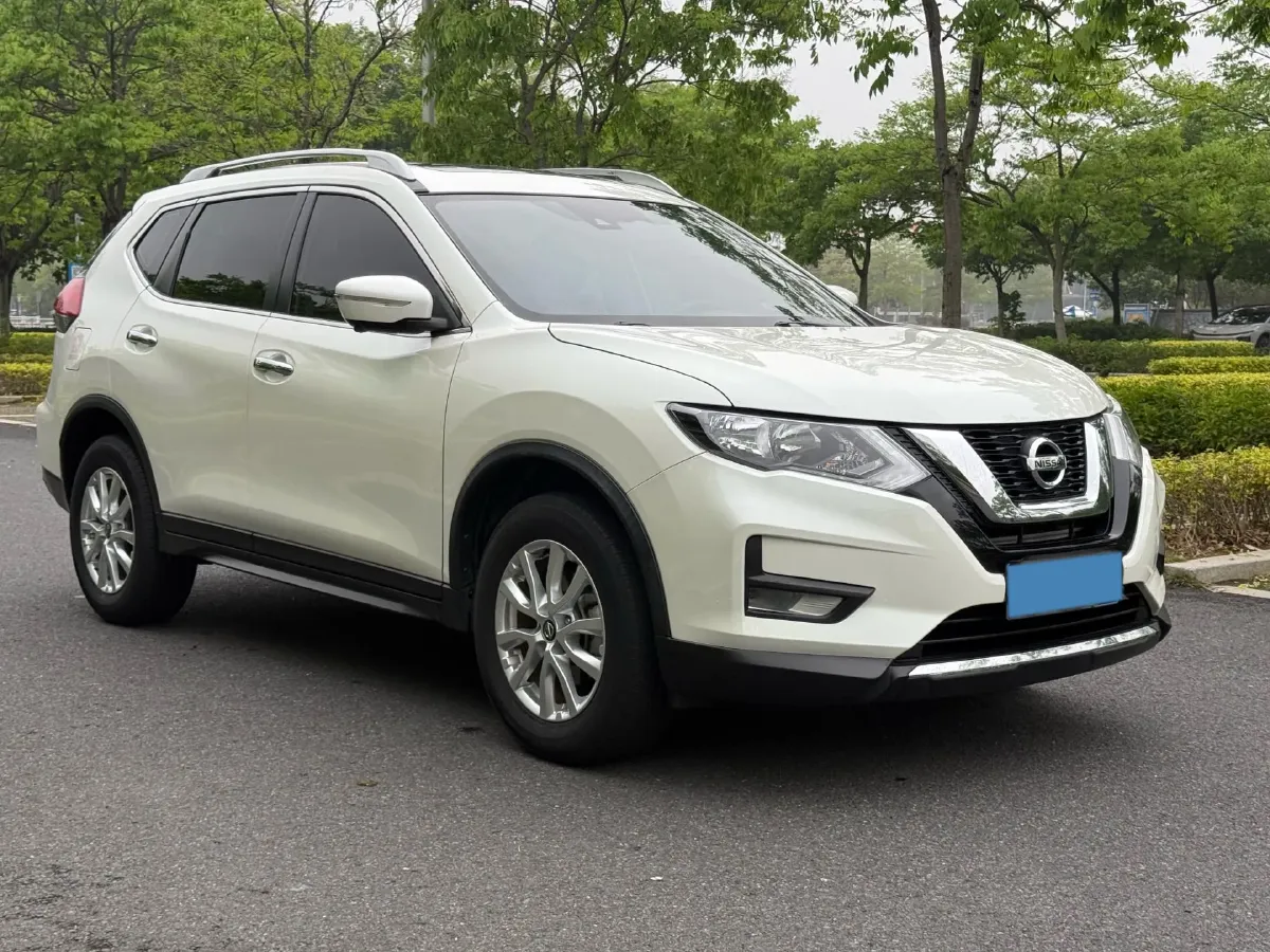 2021 Nissan X-Trail 2.0L 151HP L4 CVT,autocango,china used car exporter,china ev exporter,chinese used car exporter,chinese used ev exporter