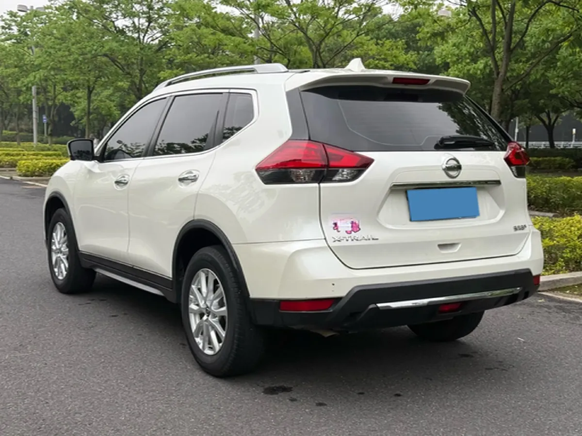 2021 Nissan X-Trail 2.0L 151HP L4 CVT,autocango,china used car exporter,china ev exporter,chinese used car exporter,chinese used ev exporter