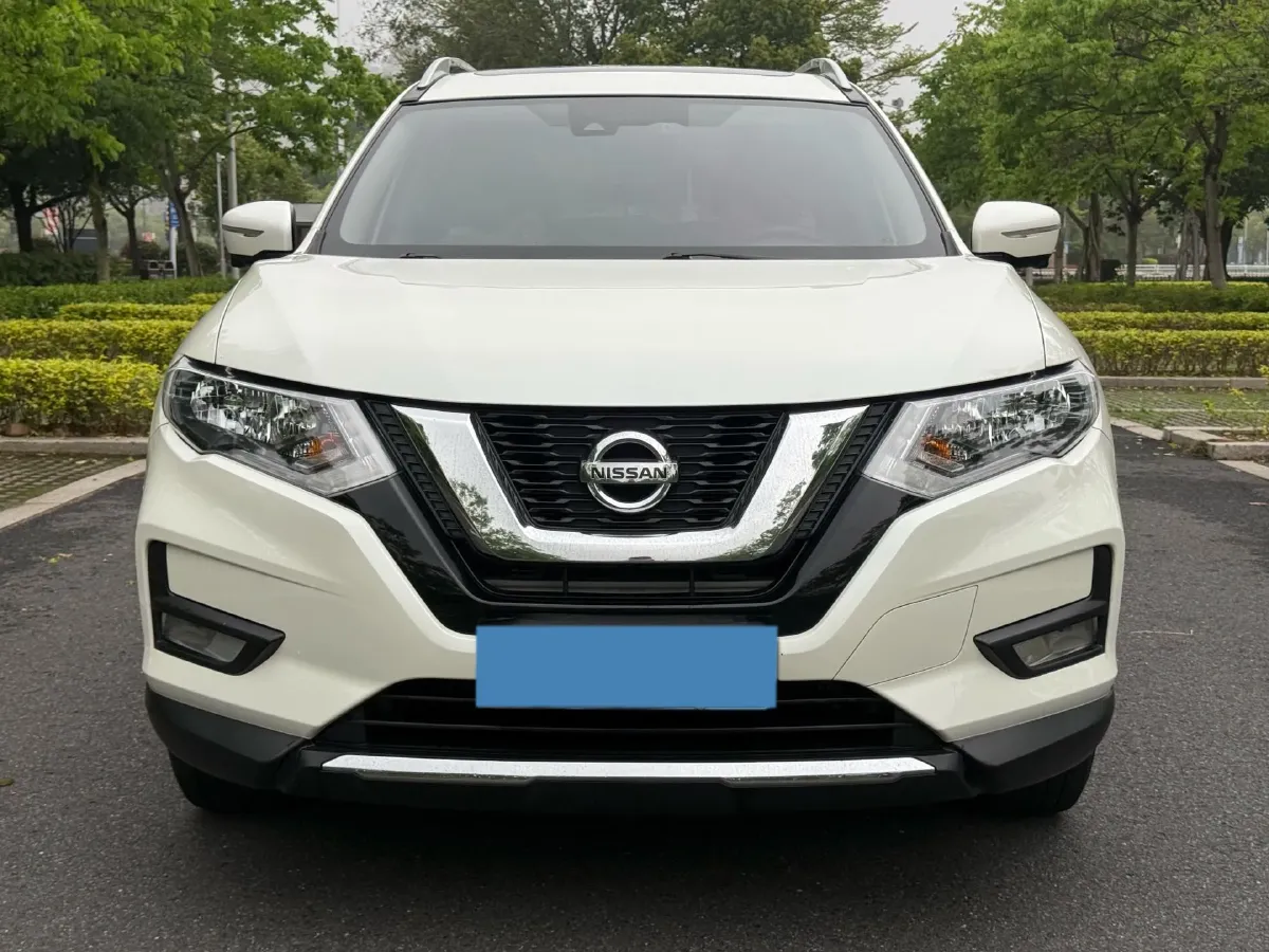 2021 Nissan X-Trail 2.0L 151HP L4 CVT,autocango,china used car exporter,china ev exporter,chinese used car exporter,chinese used ev exporter