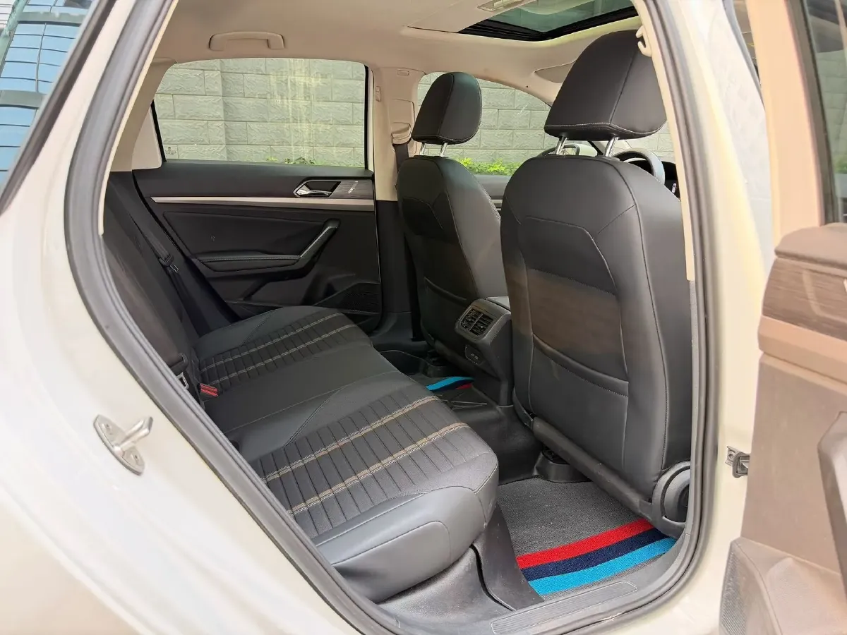 2021 Volkswagen Lavida 1.4T 150HP L4 7DCT,autocango,china used car exporter,china ev exporter,chinese used car exporter,chinese used ev exporter