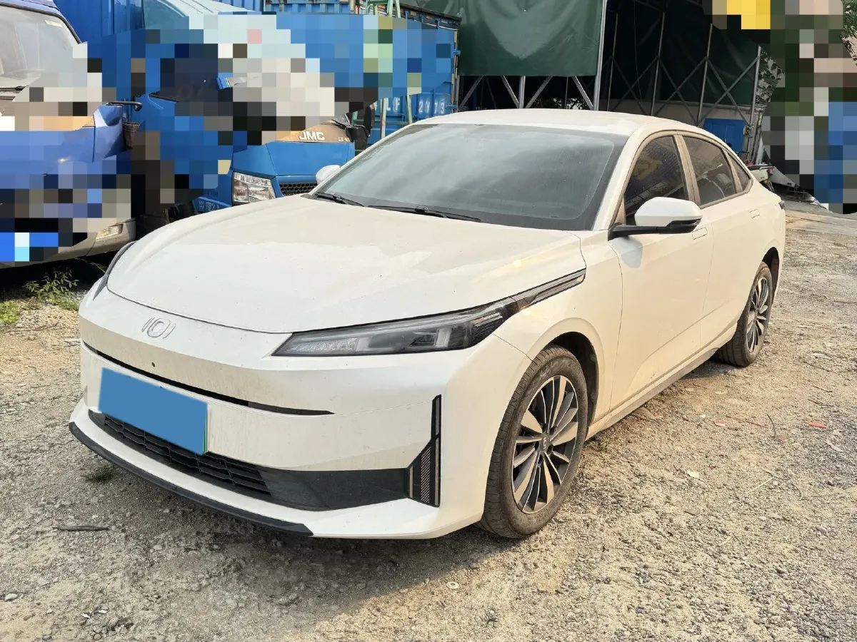 2024 ChangAn QiYuan A05 1.5L 110HP L4 E-CVT PHEV 18.99KWH,autocango,china used car exporter,china ev exporter,chinese used car exporter,chinese used ev exporter