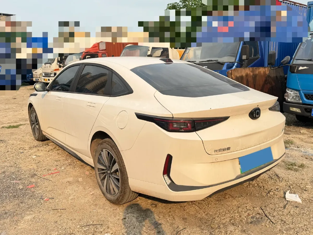 2024 ChangAn QiYuan A05 1.5L 110HP L4 E-CVT PHEV 18.99KWH,autocango,china used car exporter,china ev exporter,chinese used car exporter,chinese used ev exporter
