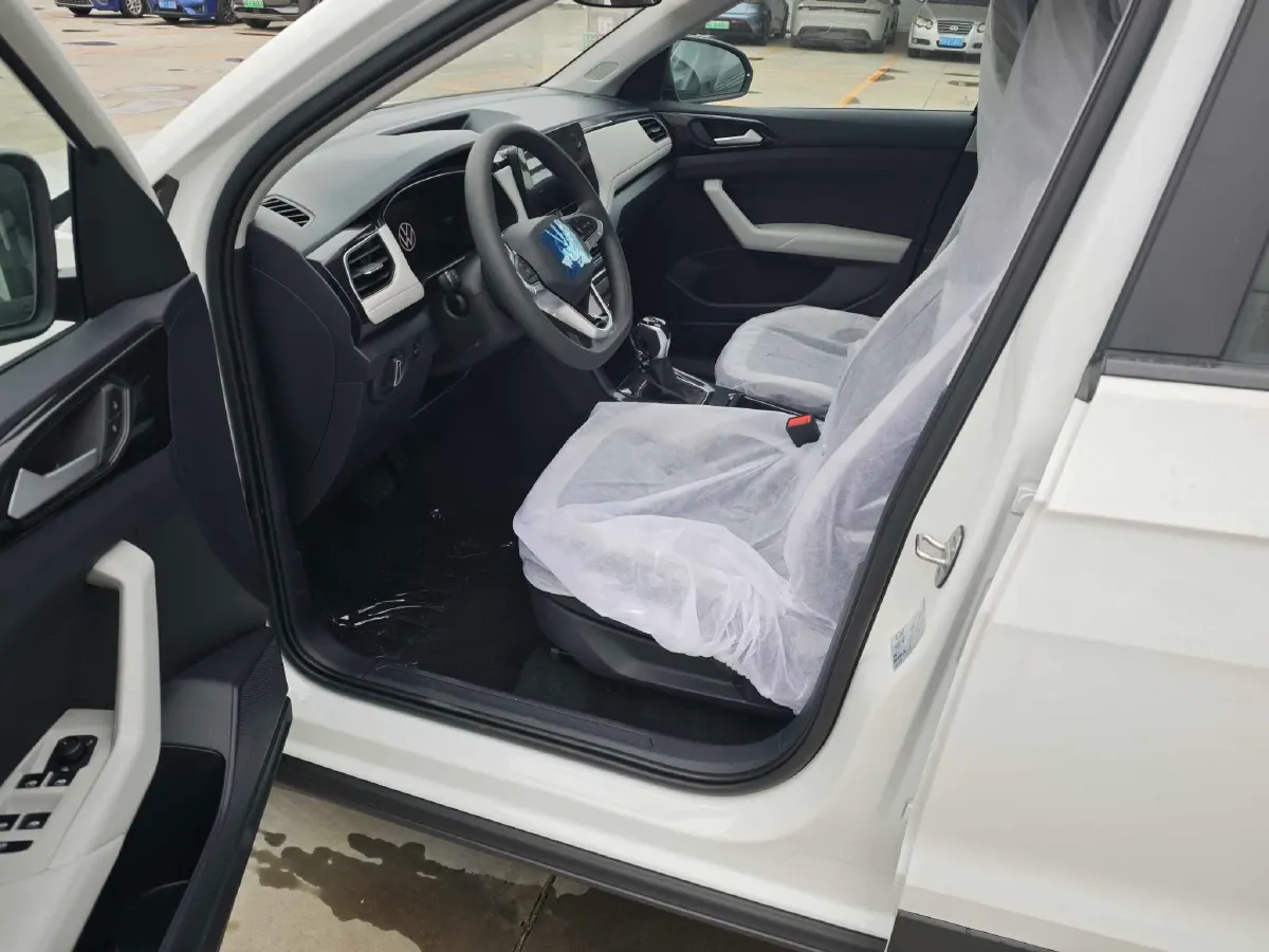 2025 Volkswagen Tharu 1.5L 110HP L4 6AT,autocango,china used car exporter,china ev exporter,chinese used car exporter,chinese used ev exporter