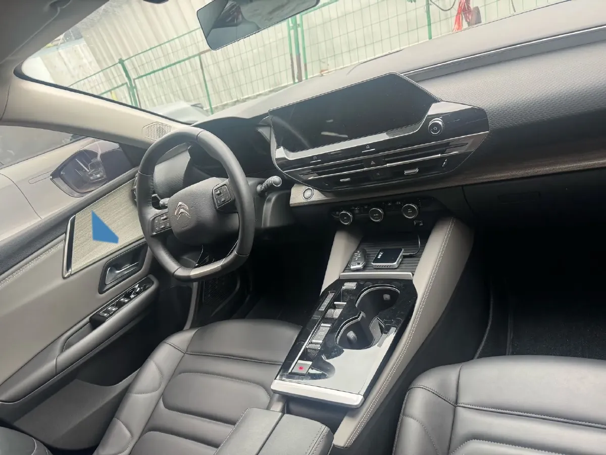 2022 Citroen C5 X 1.6T 175HP L4 8AT,autocango,china used car exporter,china ev exporter,chinese used car exporter,chinese used ev exporter