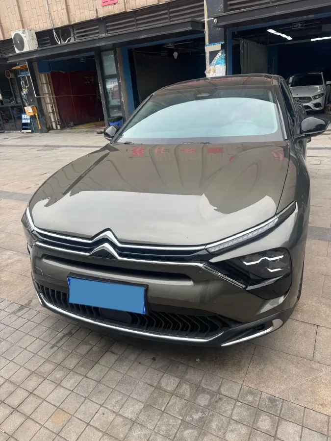 2022 Citroen C5 X 1.6T 175HP L4 8AT,autocango,china used car exporter,china ev exporter,chinese used car exporter,chinese used ev exporter