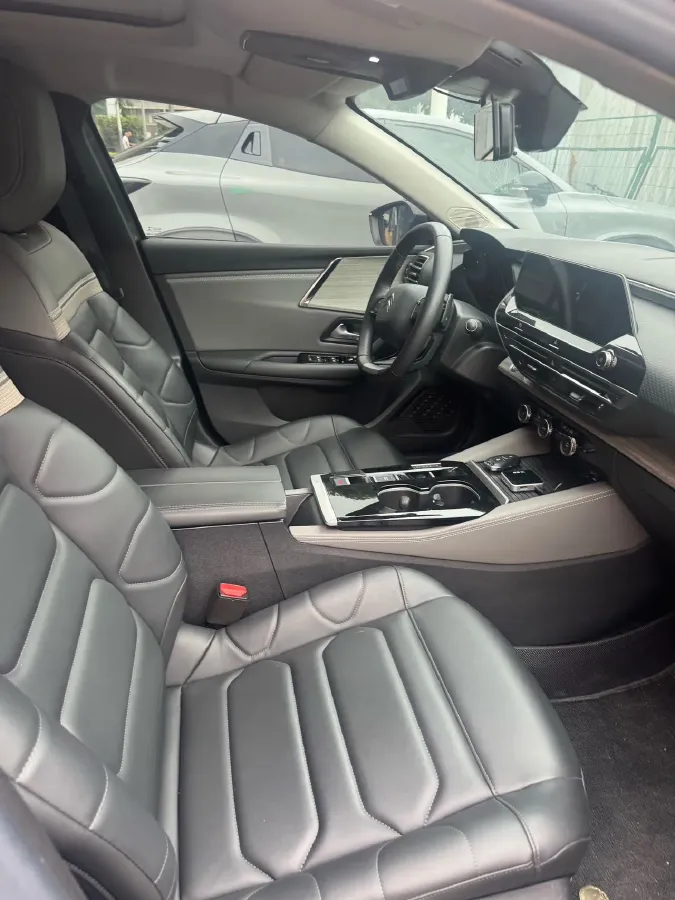 2022 Citroen C5 X 1.6T 175HP L4 8AT,autocango,china used car exporter,china ev exporter,chinese used car exporter,chinese used ev exporter