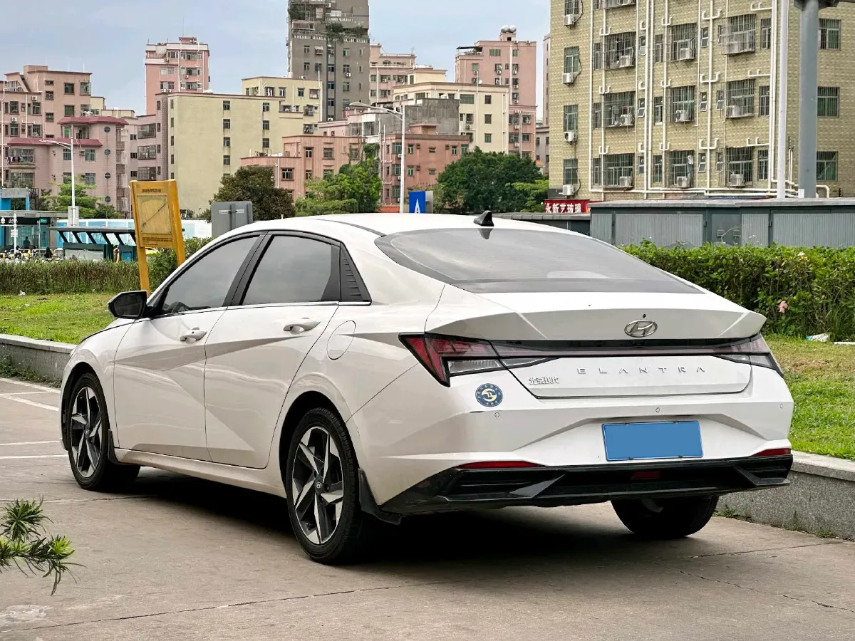 2021 Hyundai Elantra 1.5L 115HP L4 CVT,autocango,china used car exporter,china ev exporter,chinese used car exporter,chinese used ev exporter