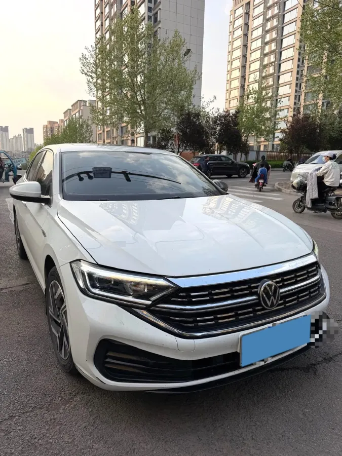 2023 Volkswagen Sagitar 1.4T 150HP L4 7DCT,autocango,china used car exporter,china ev exporter,chinese used car exporter,chinese used ev exporter