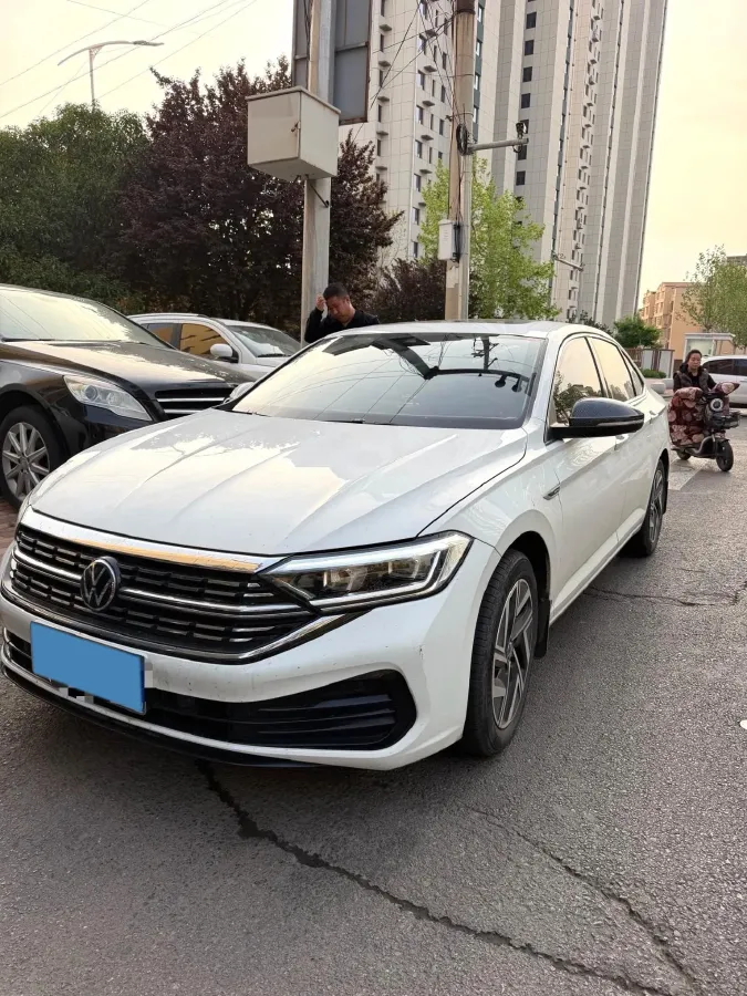 2023 Volkswagen Sagitar 1.4T 150HP L4 7DCT,autocango,china used car exporter,china ev exporter,chinese used car exporter,chinese used ev exporter