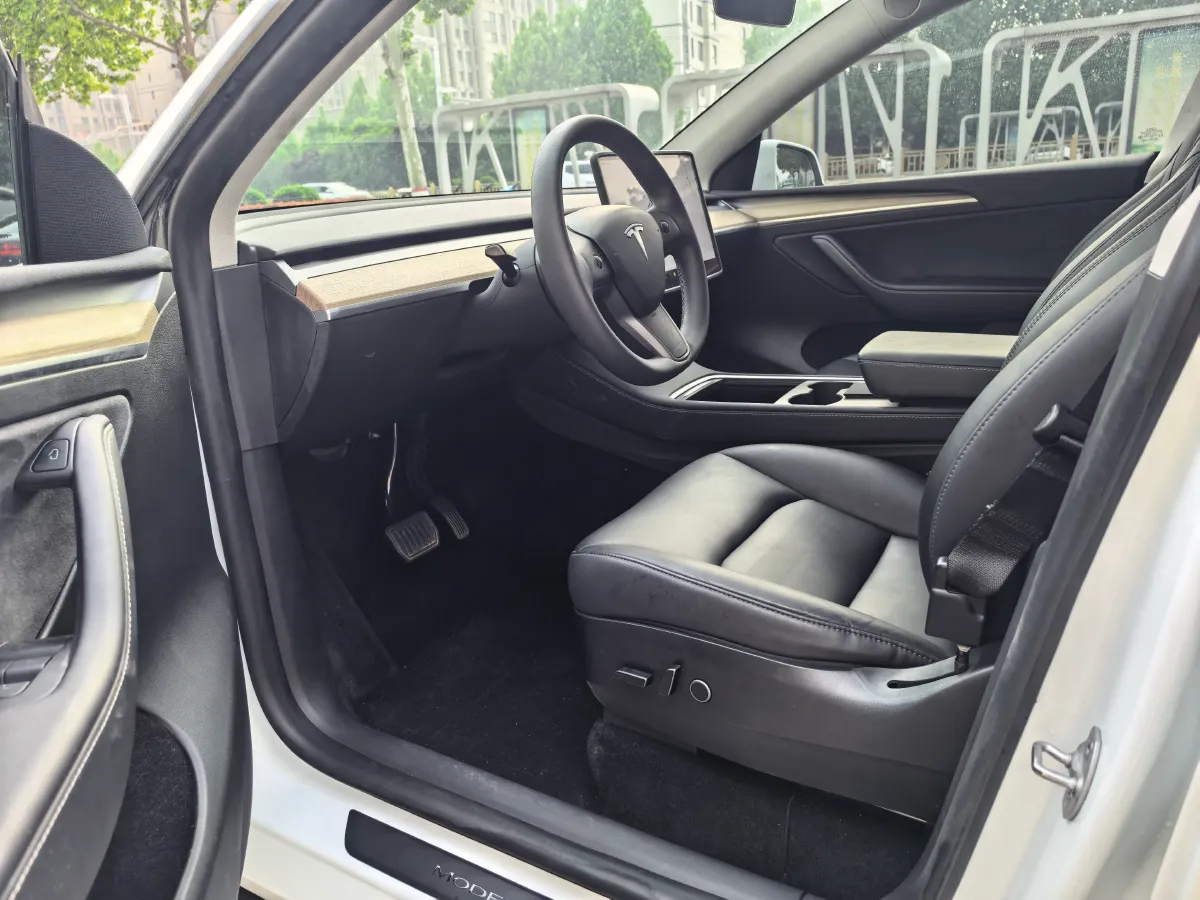 2022 Tesla Model Y BEV 60KWH,autocango,china used car exporter,china ev exporter,chinese used car exporter,chinese used ev exporter