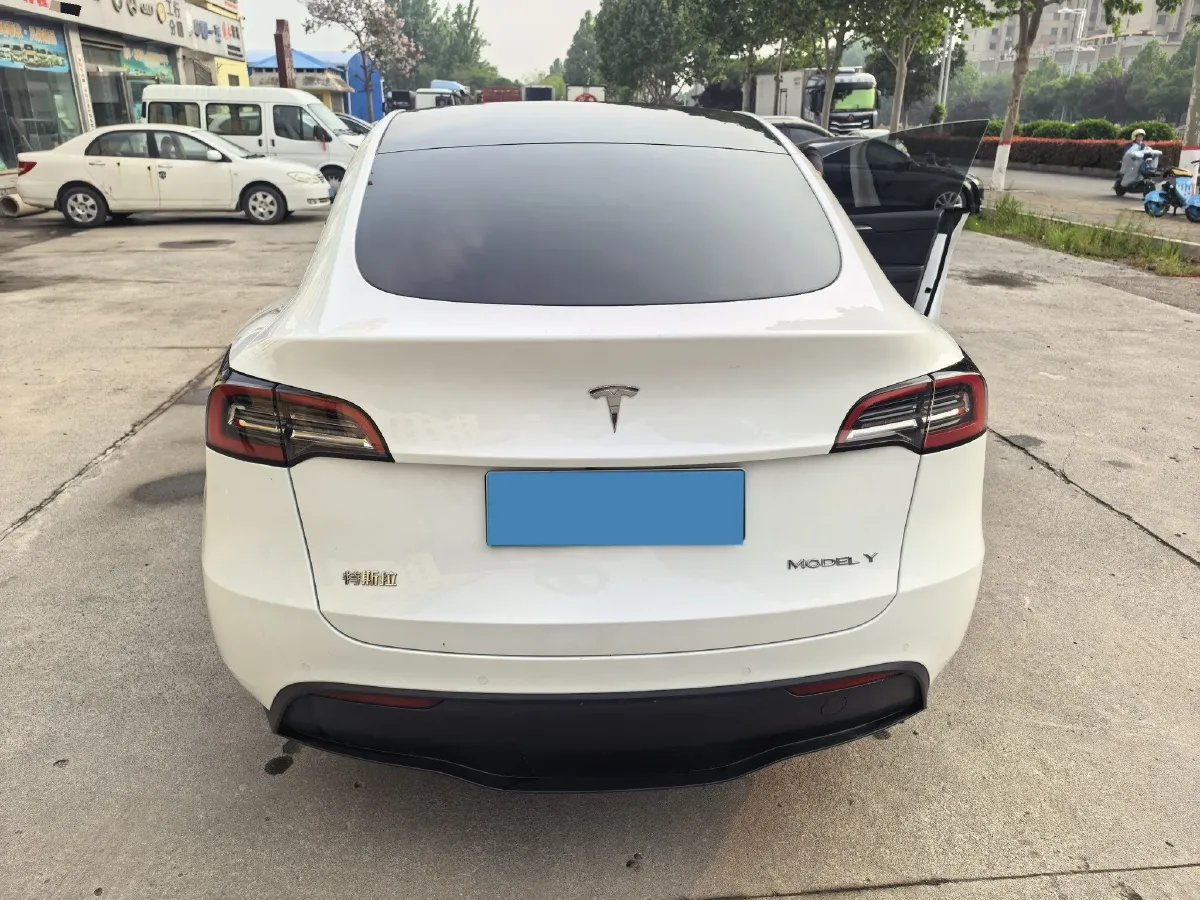 2022 Tesla Model Y BEV 60KWH,autocango,china used car exporter,china ev exporter,chinese used car exporter,chinese used ev exporter