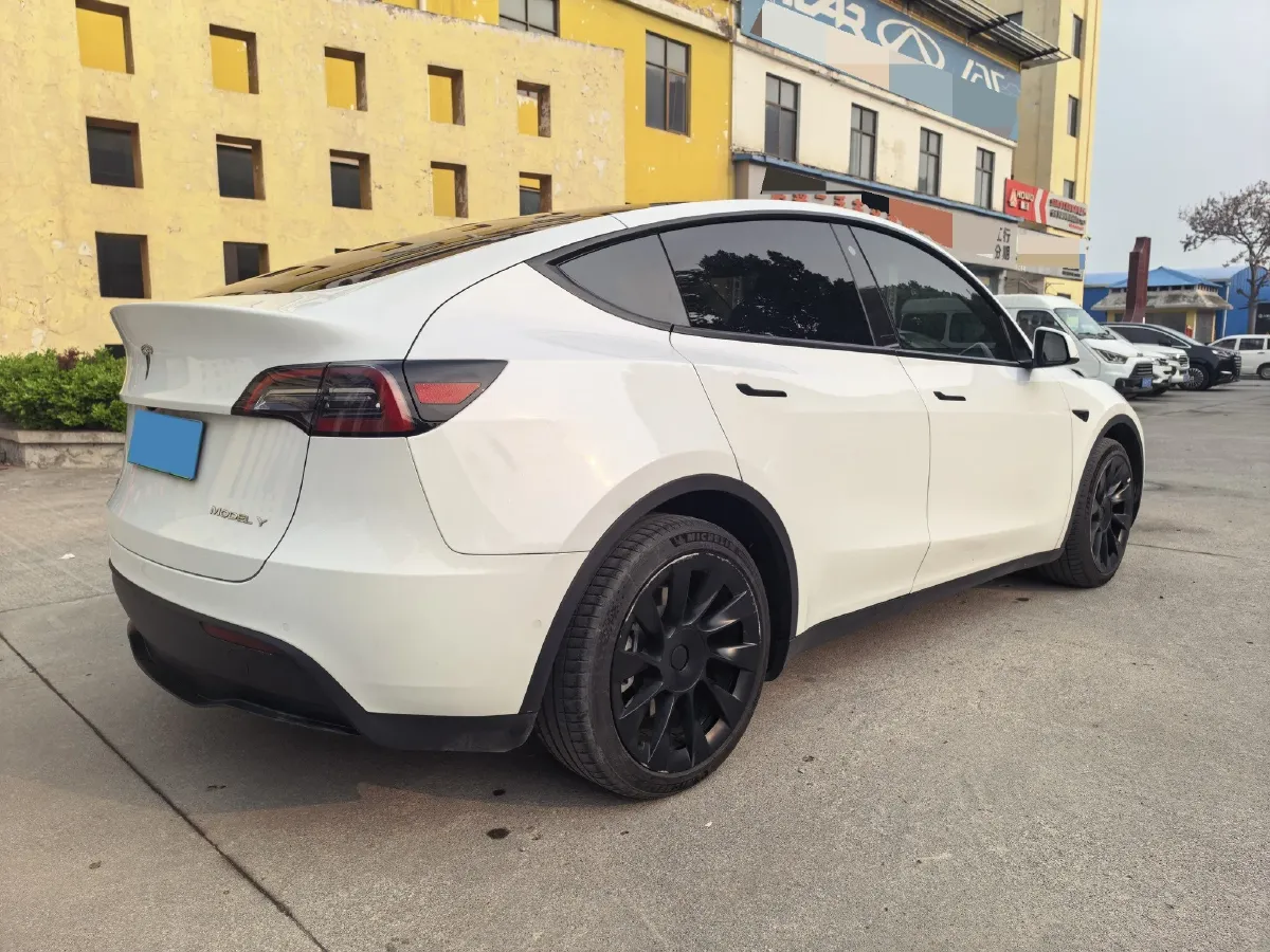 2022 Tesla Model Y BEV 60KWH,autocango,china used car exporter,china ev exporter,chinese used car exporter,chinese used ev exporter