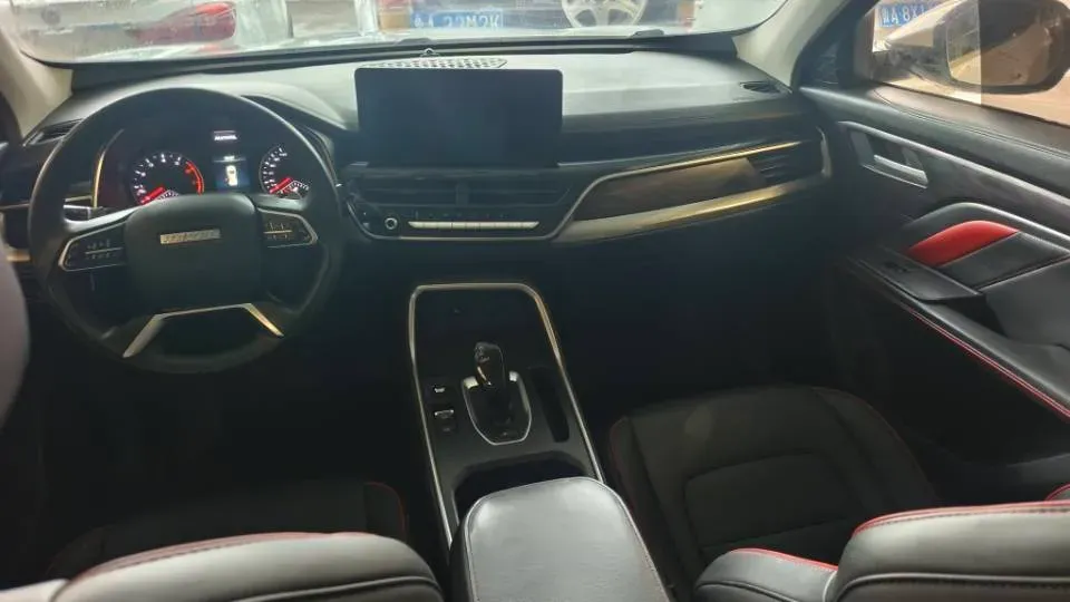 2021 Haval H6 1.5T 150HP L4 7DCT,autocango,china used car exporter,china ev exporter,chinese used car exporter,chinese used ev exporter