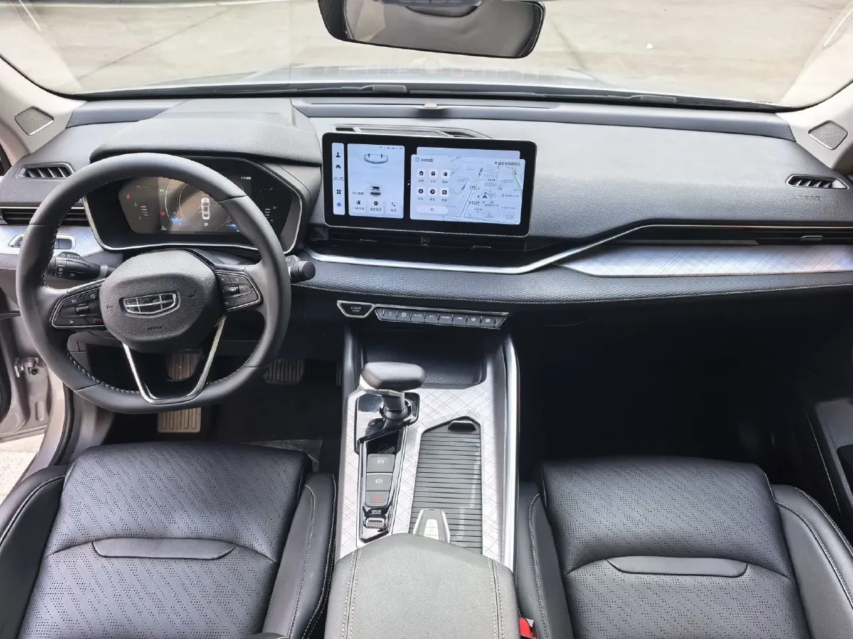 2023 Geely Preface 2.0T 190HP L4 7DCT,autocango,china used car exporter,china ev exporter,chinese used car exporter,chinese used ev exporter