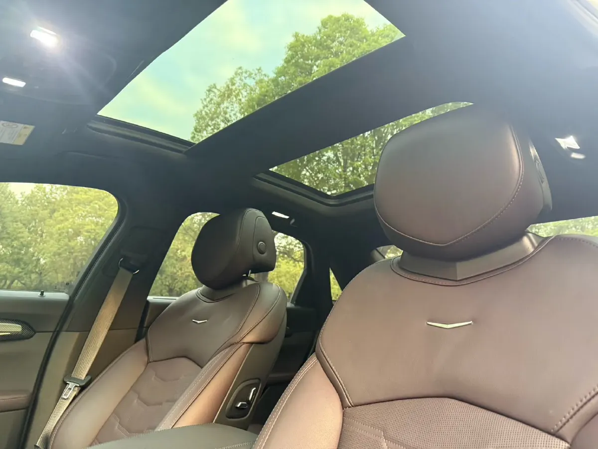 2022 Cadillac CT6 2.0T 237HP L4 10AT,autocango,china used car exporter,china ev exporter,chinese used car exporter,chinese used ev exporter