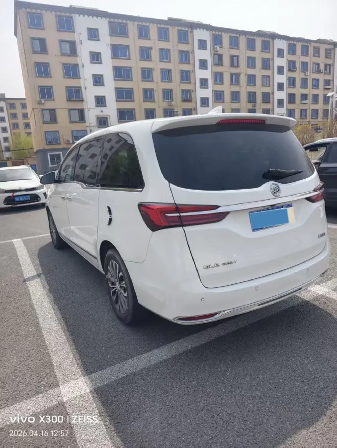 2020 Buick GL8 2.0T 237HP L4 9AT,autocango,china used car exporter,china ev exporter,chinese used car exporter,chinese used ev exporter
