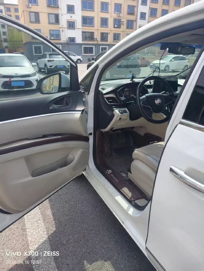 2020 Buick GL8 2.0T 237HP L4 9AT,autocango,china used car exporter,china ev exporter,chinese used car exporter,chinese used ev exporter