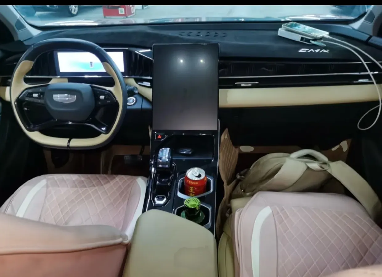 2023 Geely StarRay 1.5T 181HP L4 7DCT,autocango,china used car exporter,china ev exporter,chinese used car exporter,chinese used ev exporter