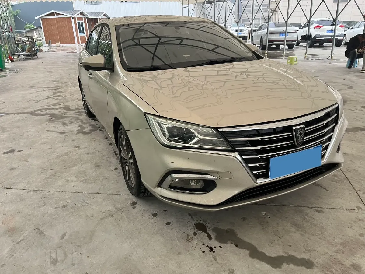2019 Roewe i5 1.5L 120HP L4 CVT,autocango,china used car exporter,china ev exporter,chinese used car exporter,chinese used ev exporter