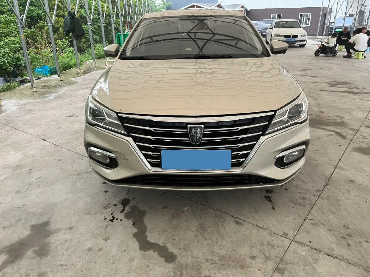 2019 Roewe i5 1.5L 120HP L4 CVT,autocango,china used car exporter,china ev exporter,chinese used car exporter,chinese used ev exporter