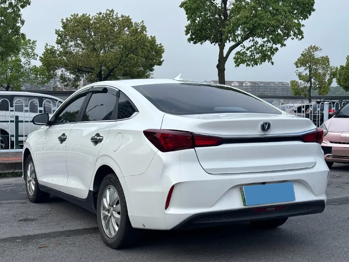 2022 ChangAn Eado BEV 47.78KWH,autocango,china used car exporter,china ev exporter,chinese used car exporter,chinese used ev exporter