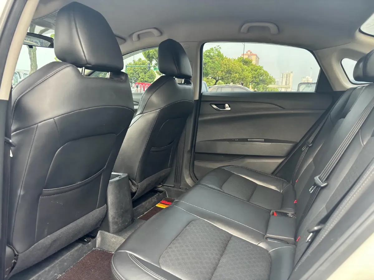 2022 ChangAn Eado BEV 47.78KWH,autocango,china used car exporter,china ev exporter,chinese used car exporter,chinese used ev exporter