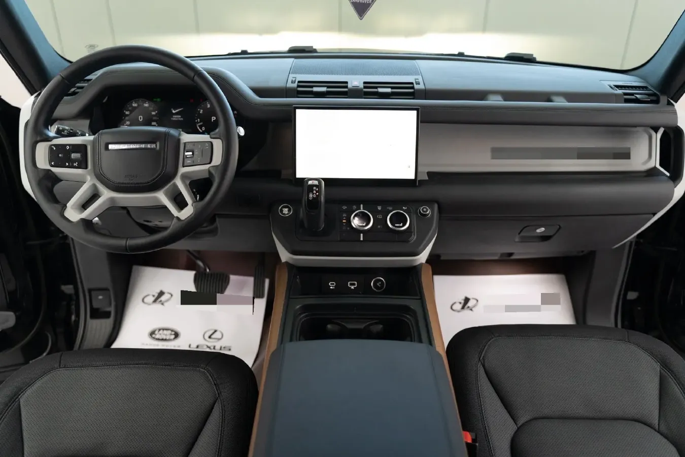 2022 Land Rover Defender 3.0T 400HP L6 8AT,autocango,china used car exporter,china ev exporter,chinese used car exporter,chinese used ev exporter