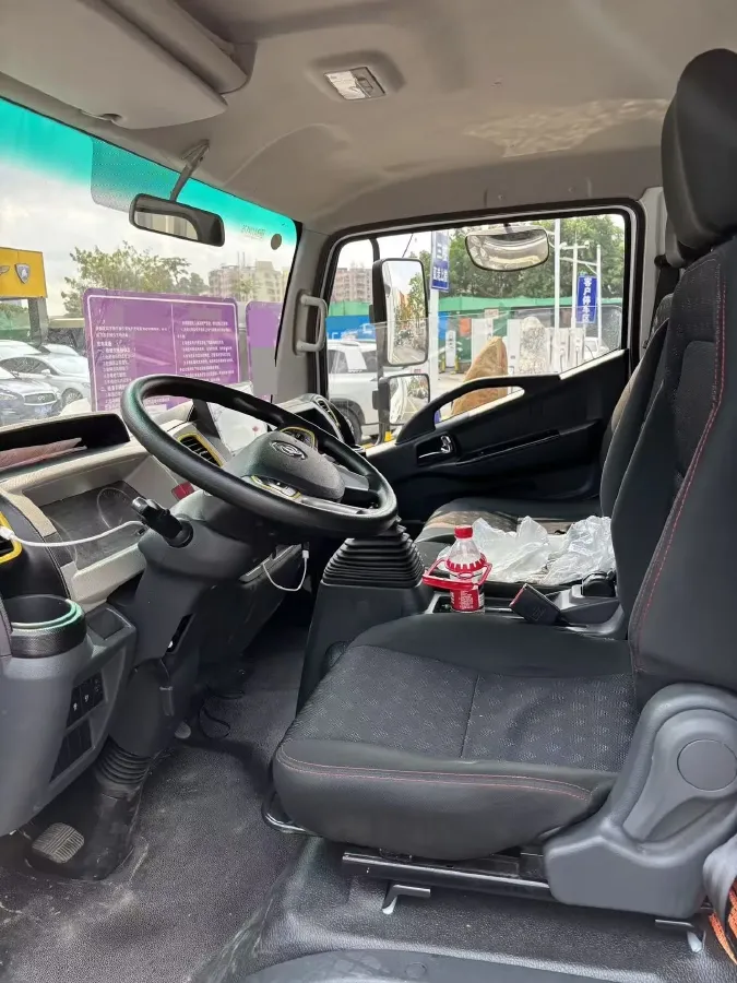 2026 Dongfeng Duolika D5 2.0T 126HP L4 5MT,autocango,china used car exporter,china ev exporter,chinese used car exporter,chinese used ev exporter