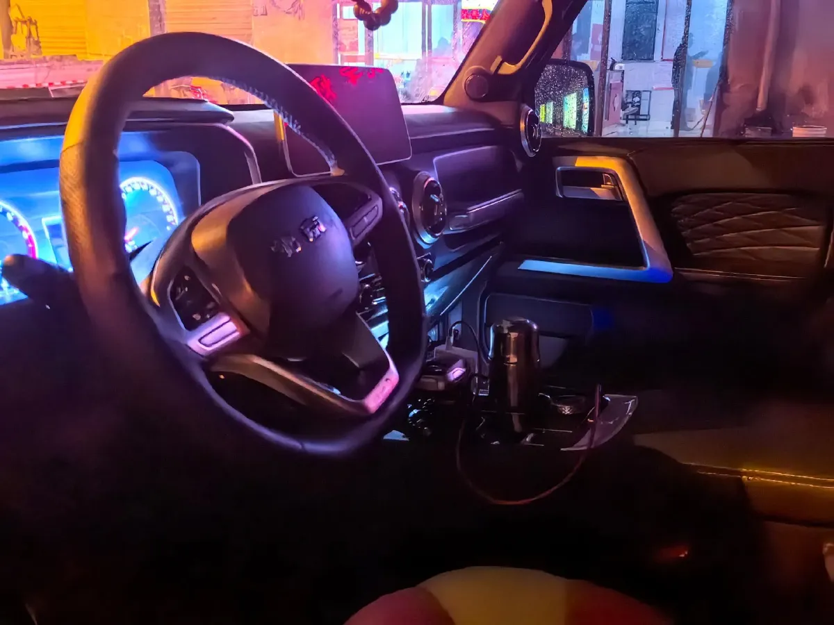 2023 Beijing BJ40 2.0T 224HP L4 8AT,autocango,china used car exporter,china ev exporter,chinese used car exporter,chinese used ev exporter