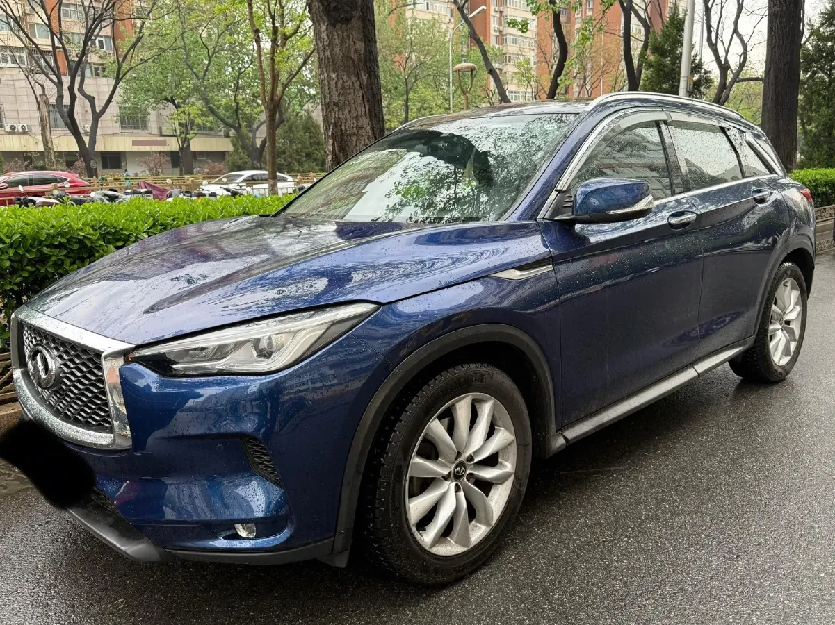 2018 Infiniti QX30 2.0T 211HP L4 7DCT,autocango,china used car exporter,china ev exporter,chinese used car exporter,chinese used ev exporter