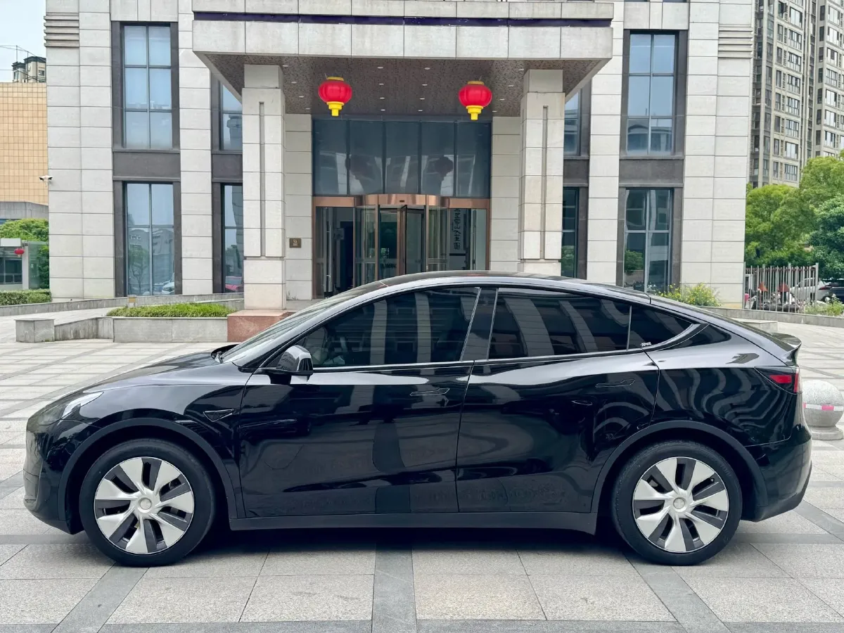 2022 Tesla Model Y BEV 60KWH,autocango,china used car exporter,china ev exporter,chinese used car exporter,chinese used ev exporter