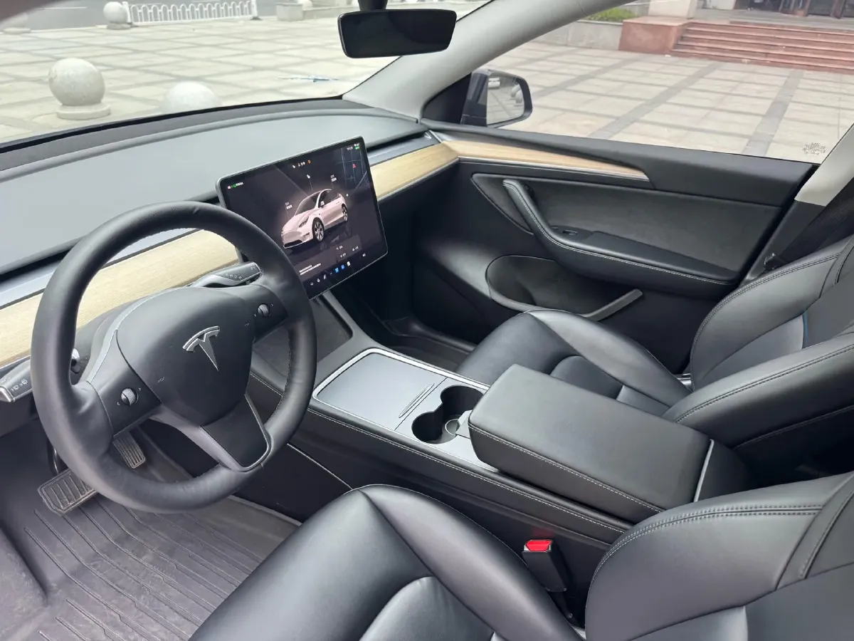 2022 Tesla Model Y BEV 60KWH,autocango,china used car exporter,china ev exporter,chinese used car exporter,chinese used ev exporter