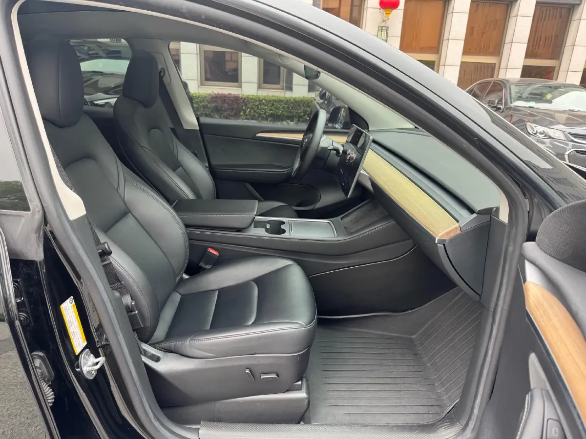 2022 Tesla Model Y BEV 60KWH,autocango,china used car exporter,china ev exporter,chinese used car exporter,chinese used ev exporter