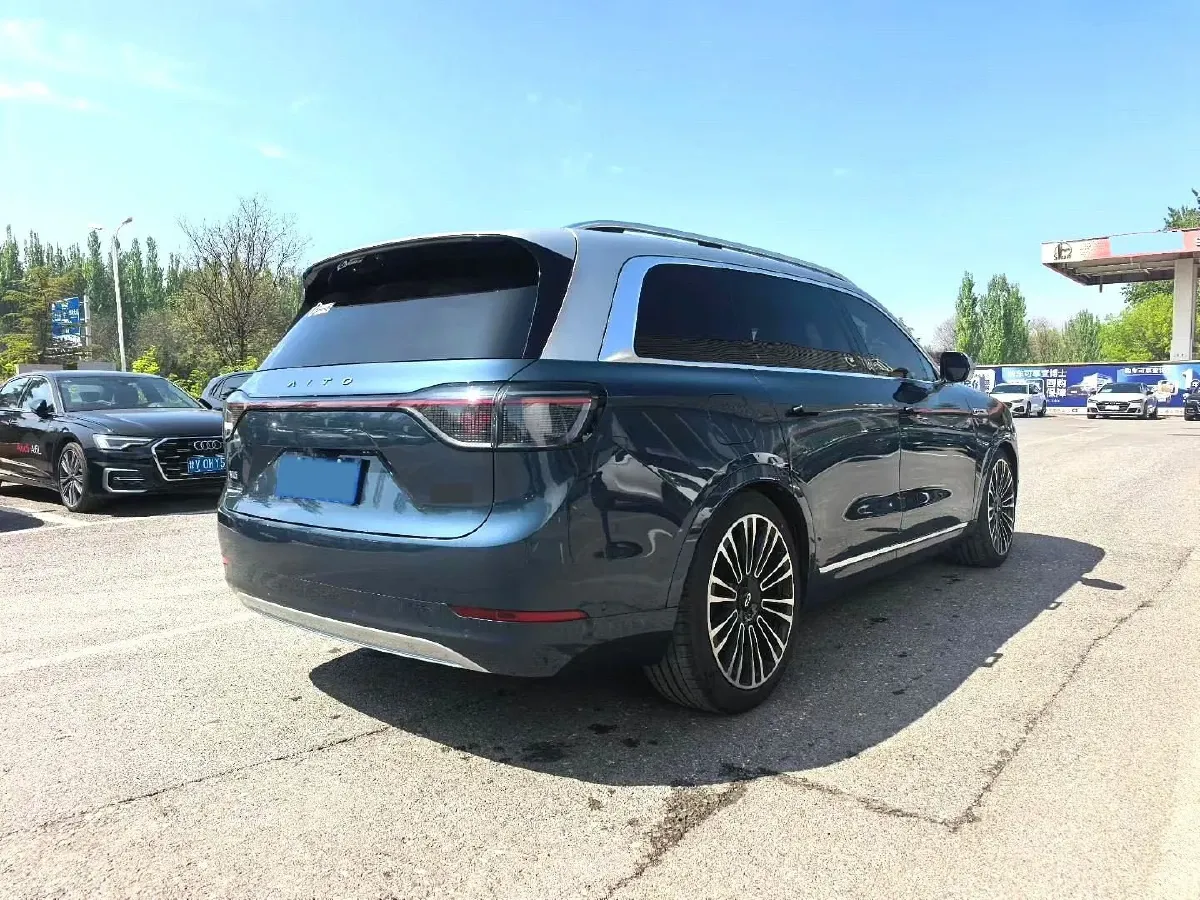 2024 AITO AITO M9 1.5T 152HP L4 REEV 42KWH,autocango,china used car exporter,china ev exporter,chinese used car exporter,chinese used ev exporter