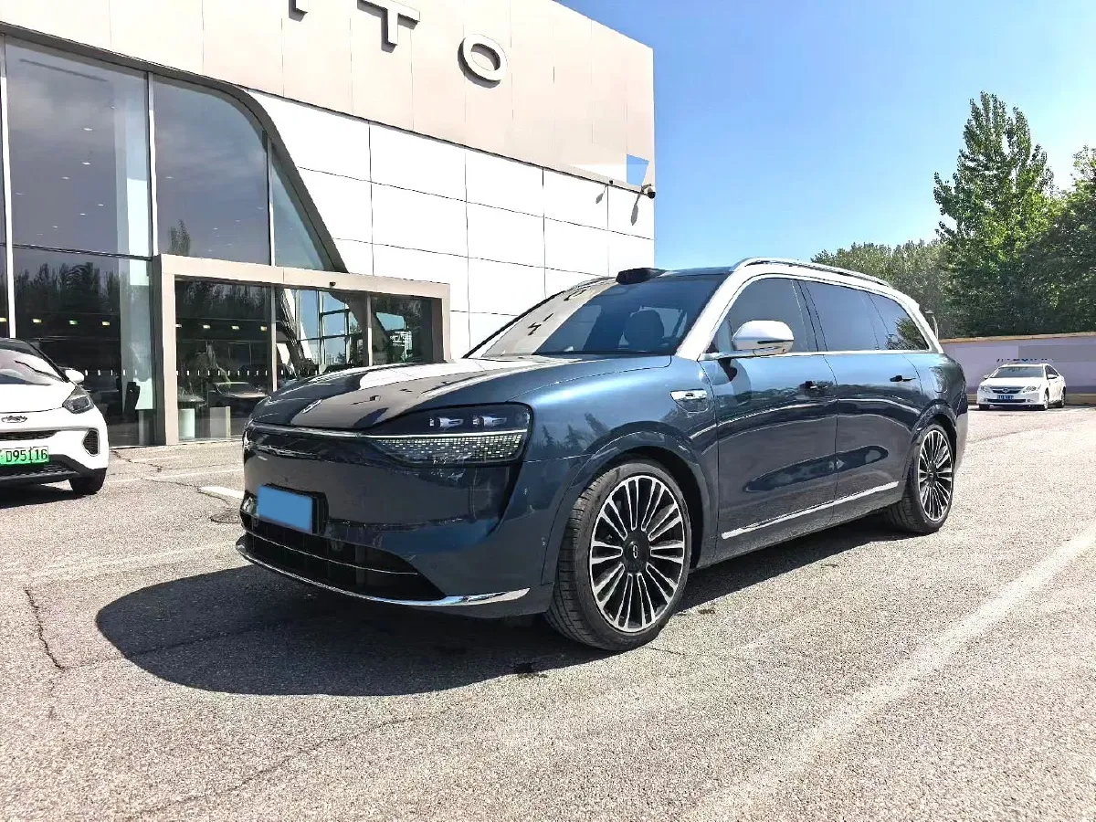 2024 AITO AITO M9 1.5T 152HP L4 REEV 42KWH,autocango,china used car exporter,china ev exporter,chinese used car exporter,chinese used ev exporter