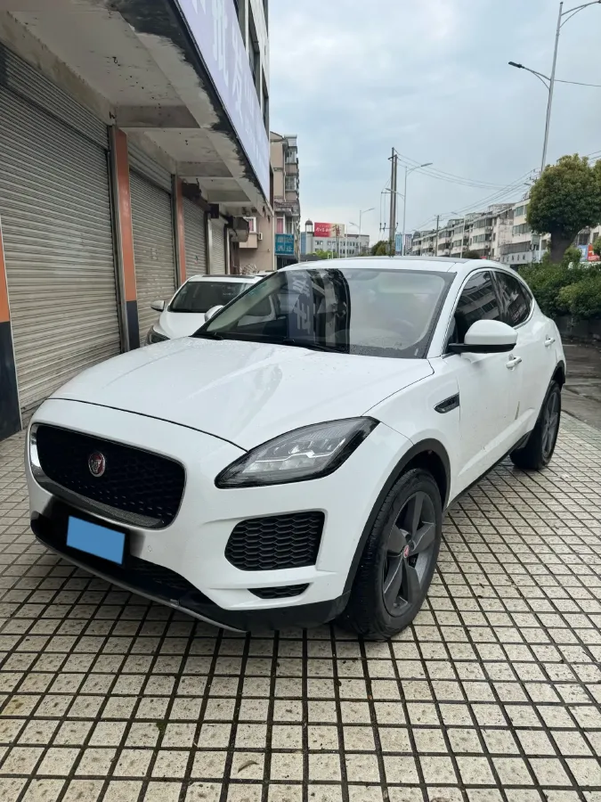 2018 Jaguar E-PACE 2.0T 249HP L4 9AT,autocango,china used car exporter,china ev exporter,chinese used car exporter,chinese used ev exporter
