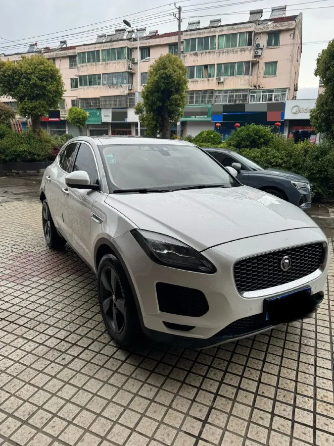 2018 Jaguar E-PACE 2.0T 249HP L4 9AT,autocango,china used car exporter,china ev exporter,chinese used car exporter,chinese used ev exporter