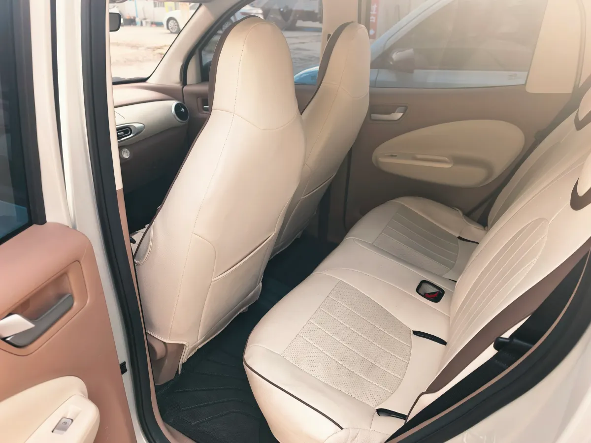 2025 WuLing HongGuang MINI EV BEV 16.2KWH,autocango,china used car exporter,china ev exporter,chinese used car exporter,chinese used ev exporter