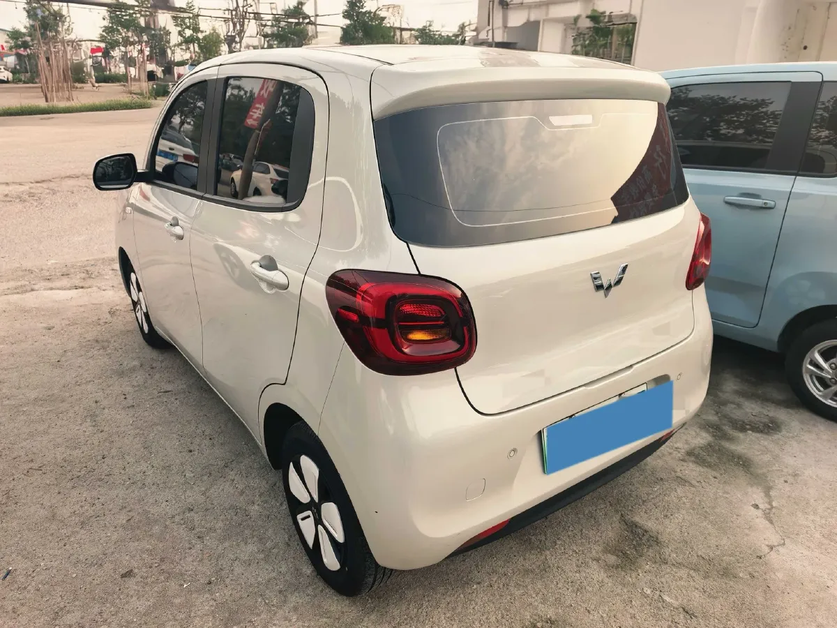 2025 WuLing HongGuang MINI EV BEV 16.2KWH,autocango,china used car exporter,china ev exporter,chinese used car exporter,chinese used ev exporter