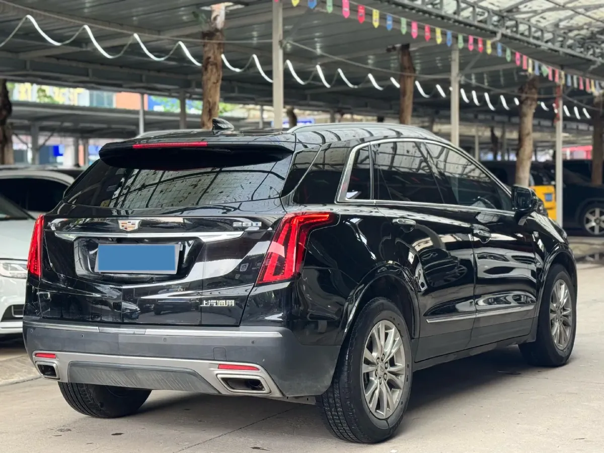 2022 Cadillac XT5 2.0T 237HP L4 9AT,autocango,china used car exporter,china ev exporter,chinese used car exporter,chinese used ev exporter
