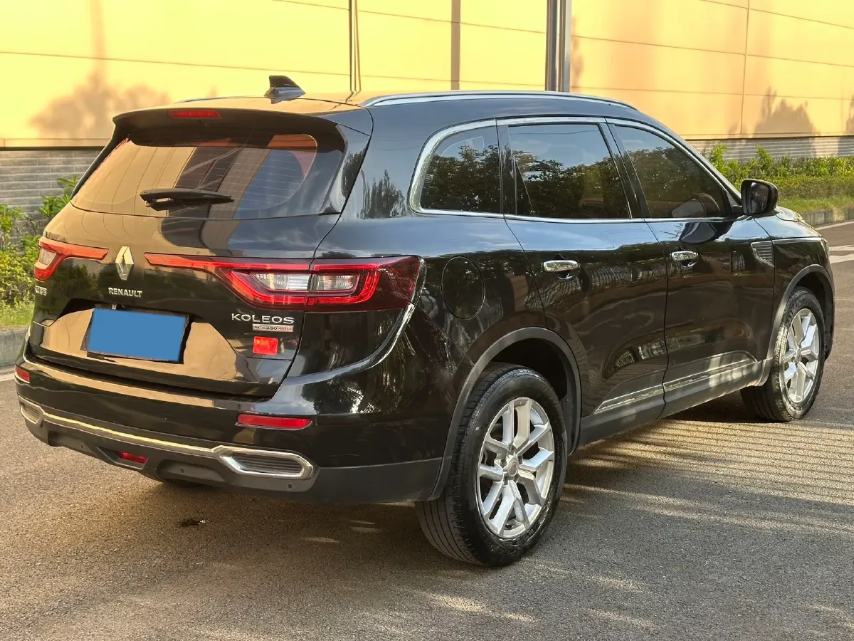 2018 Renault Koleos 2.5L 186HP L4 CVT,autocango,china used car exporter,china ev exporter,chinese used car exporter,chinese used ev exporter