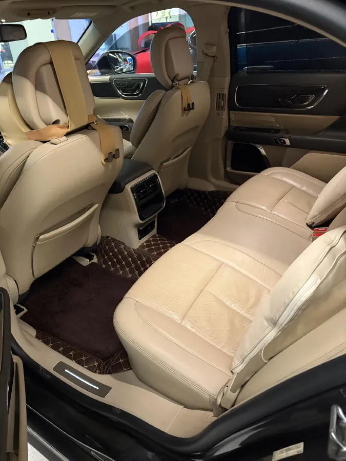 2017 Lincoln Continental 2.0T 261HP L4 6AT,autocango,china used car exporter,china ev exporter,chinese used car exporter,chinese used ev exporter