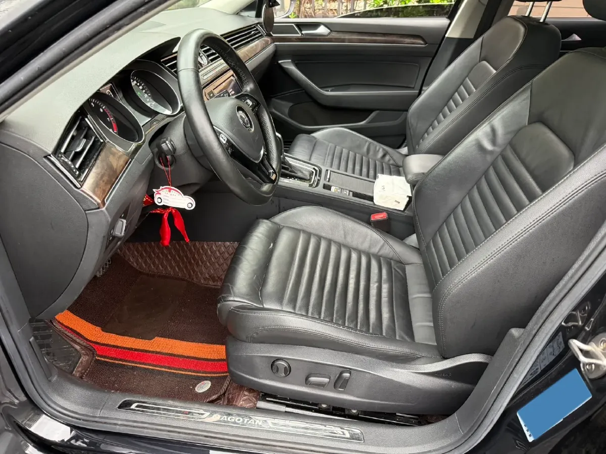 2019 Volkswagen Tayron 2.0T 186HP L4 7DCT,autocango,china used car exporter,china ev exporter,chinese used car exporter,chinese used ev exporter